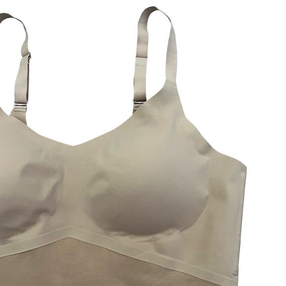 HoneyLove Womens Liftwear Cami Tank Top Size 1X Sand Tan Seamless Shaping V Veck - Picture 2 of 6